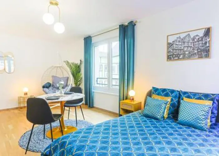 公寓 Down-town I Private Parking I Bright