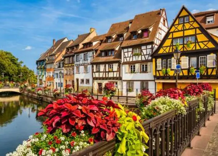 Down-town I Private Parking I Bright