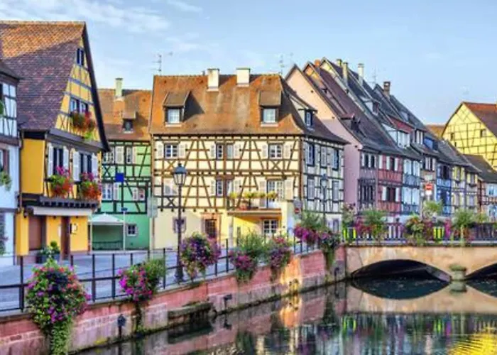 Down-town I Private Parking I Bright